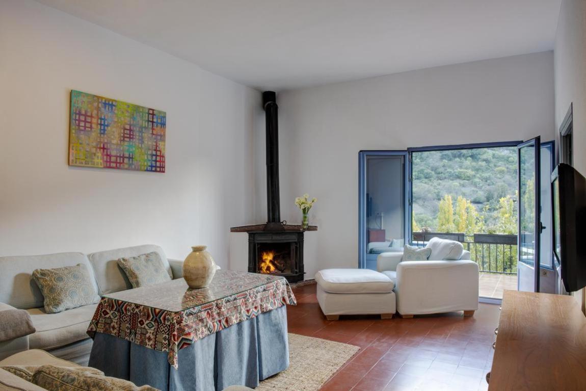 Stunning Home Benamahoma 4 Bed - Sierra Grazalema 외부 사진