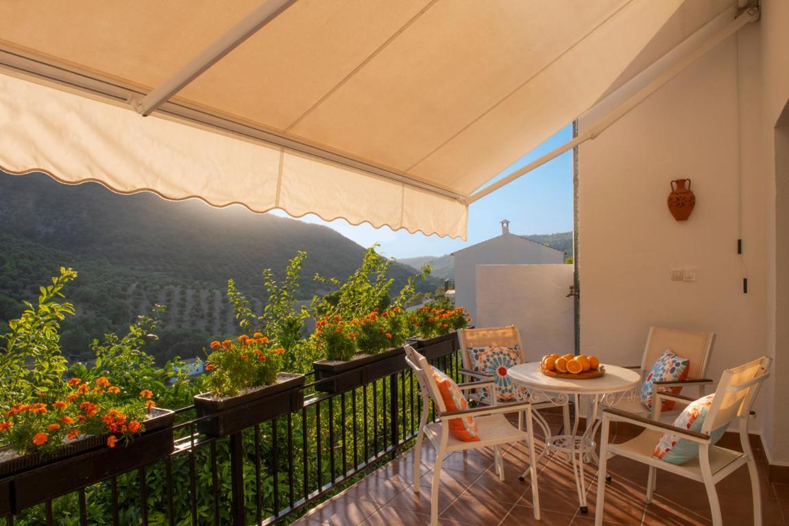 Stunning Home Benamahoma 4 Bed - Sierra Grazalema 외부 사진